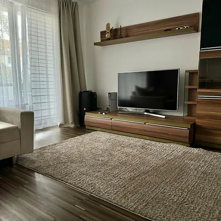 Gemuetliche Im Herzen Von Appartamento